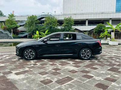 2023 Hongqi E-QM5 Facelift Basic Travel Edition, фото 3, лот 10288184