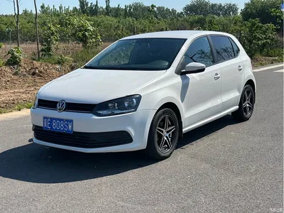 2016 Volkswagen Polo 1.4L Automatic Trend, фото 2, лот 10464966