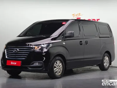 2020 Hyundai Starex Van 3-Seater, фото 1, лот 10270812