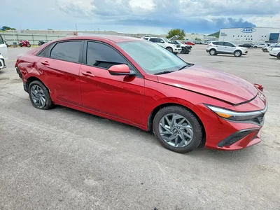 2024 HYUNDAI ELANTRA LUXURY, фото 4, лот 10974063