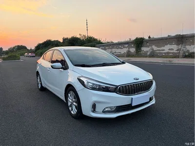 2016 Kia K3 1.6L Automatic GLS, фото 2, лот 10476064