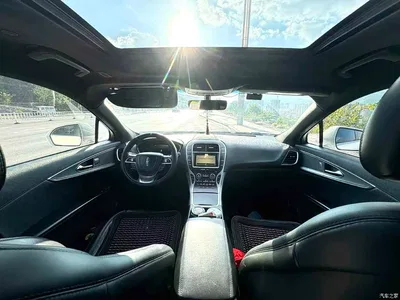 2019 Lincoln Nautilus (Import) 2.0T 2WD Zunxiang Edition China V, фото 4, лот 10357902