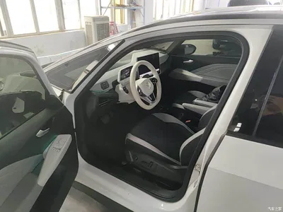 2025 Volkswagen ID.3 Smart Edition Ultimate Intelligence Oxygen Version, фото 2, лот 11196069