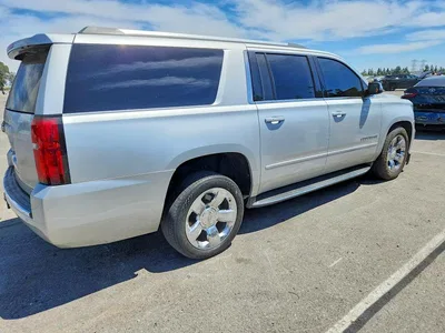 2017 CHEVROLET SUBURBAN K1500 PREMIER, фото 3, лот 10697512