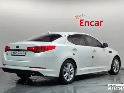 2011 Kia K5 2.0 Luxury, фото 2, лот 10528261