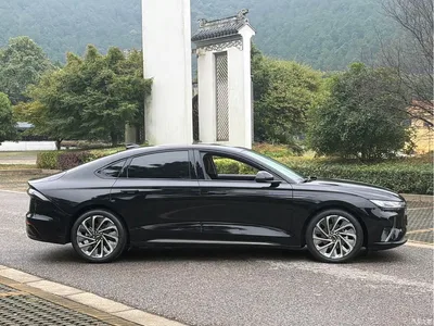 2024 Lincoln Z 2.0T 2WD Premium Hybrid, фото 4, лот 11533975