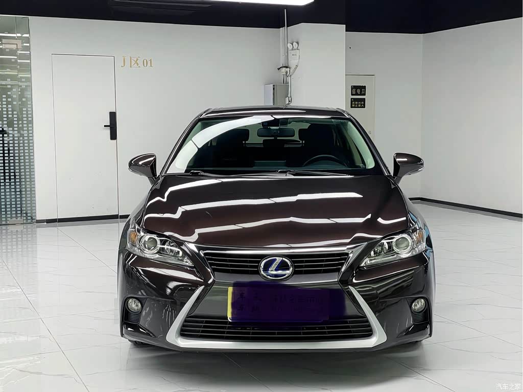 2014 Lexus CT CT200h Comfort Monochrome, фото 2, лот 11197876