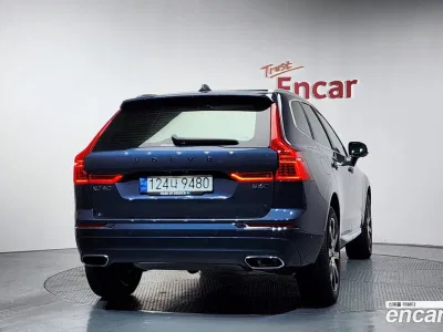 2021 Volvo XC60 B6 Inscirtion, фото 4, лот 10126207