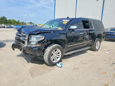 2016 CHEVROLET SUBURBAN K1500 LT, фото 1, лот 10713064