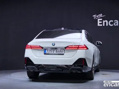 2025 BMW 5-Series 520i M Sport, фото 4, лот 11584816