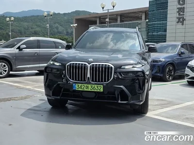 2026 BMW X7 xDrive 40i M Sport 6STR, фото 2, лот 10190339