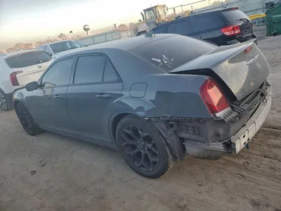 2019 CHRYSLER 300 S, фото 2, лот 10869433