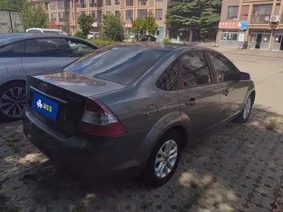 2013 Ford Focus Sedan Classic 1.8L Manual Base, фото 3, лот 10297610