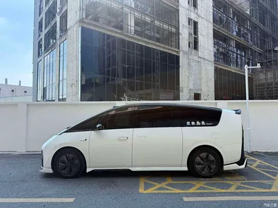 2024 Li Auto MEGA Ultra, фото 3, лот 10385581