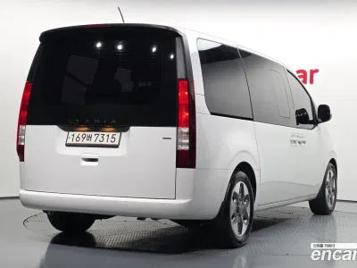 2022 Hyundai Staria 4WD Tourer 9-Seater, фото 1, лот 10053472