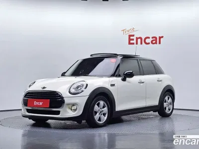 2015 Mini Cooper 5Door Mid, фото 1, лот 10109638