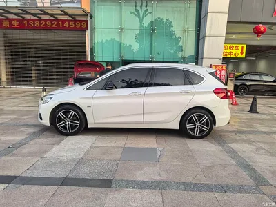 2016 BMW 2 Series Touring 218i Sport Design Package, фото 4, лот 10427163