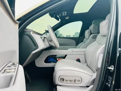 2026 Li Auto Li L8, фото 4, лот 10821748
