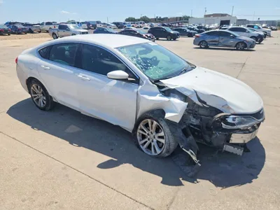 2015 CHRYSLER 200 LIMITED, фото 4, лот 10865835