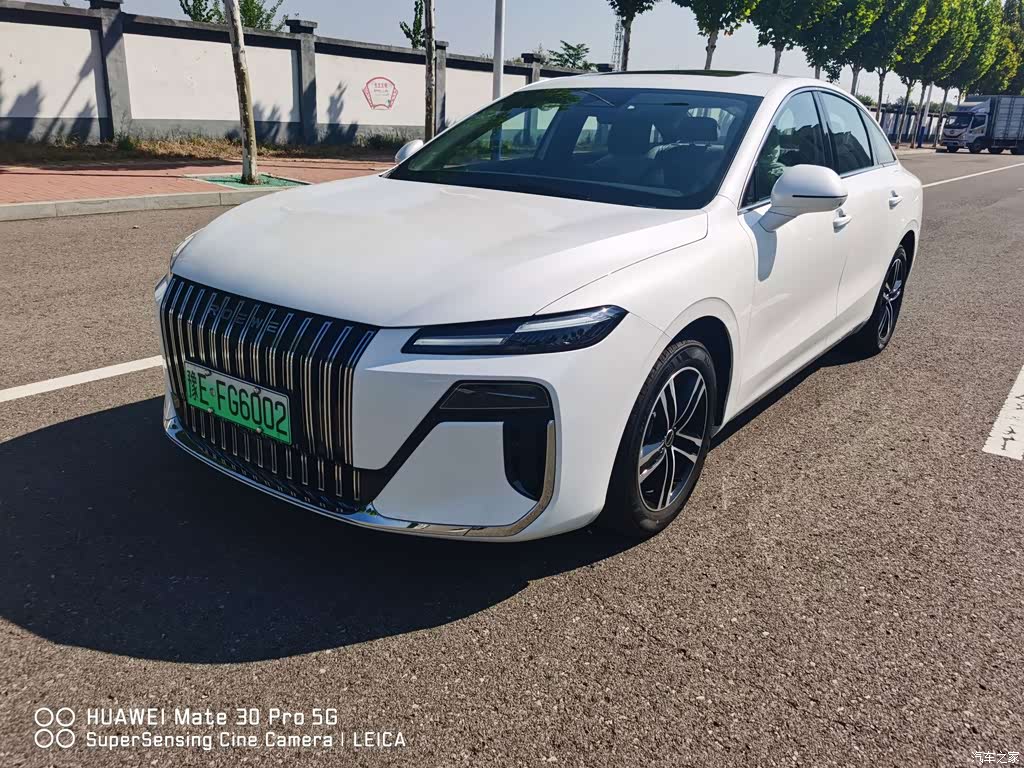 2025 Roewe M7 DMH 1.5T 115km Standard, фото 1, лот 11007253