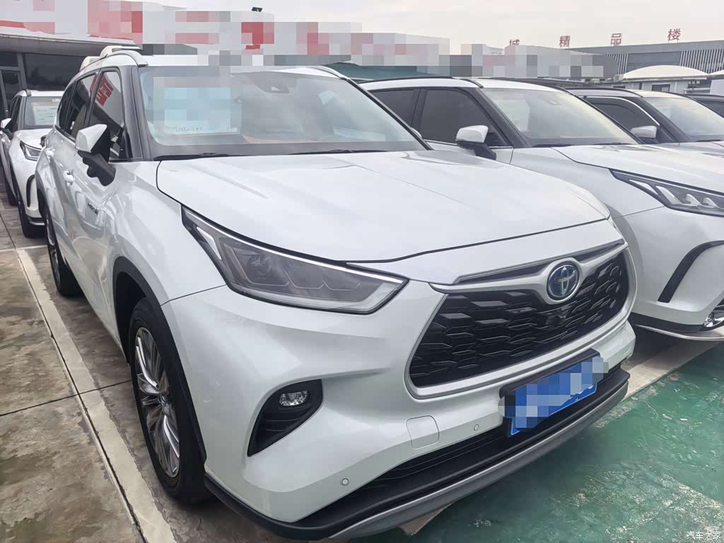 2023 Toyota Highlander 2.5L Smart Hybrid Dual Engine AWD Premium 7-Seater, фото 3, лот 11225263