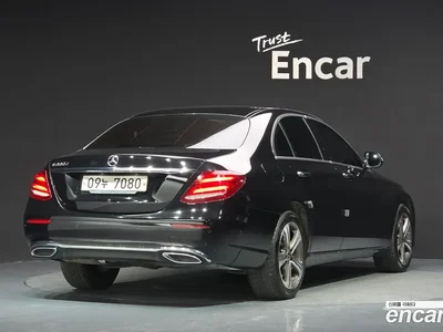 2019 Mercedes-Benz E-Class E220d Avantgarde, фото 2, лот 10216426