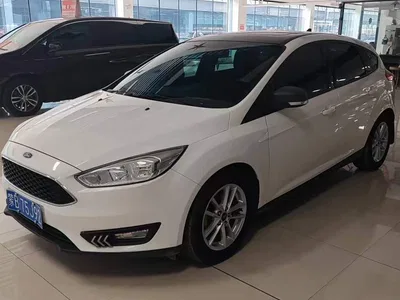 2018 Ford Focus Hatchback Classic 1.6L Automatic Trend Smart Edition, фото 1, лот 11425334