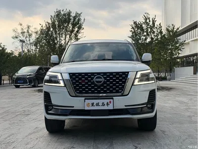 2018 Nissan Patrol 4.0L Leadership, фото 2, лот 10341500