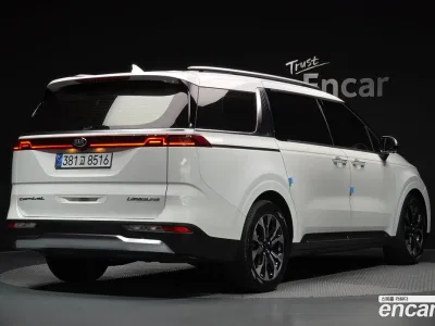 2021 Kia Canival Diesel 7-Seater Signature, фото 2, лот 10831714