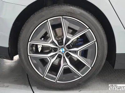 2026 BMW 5-Series 520i M Sport, фото 4, лот 10192104
