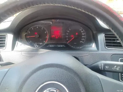 2015 Volkswagen Santana 1.6L Manual Trend Edition, фото 4, лот 10470142
