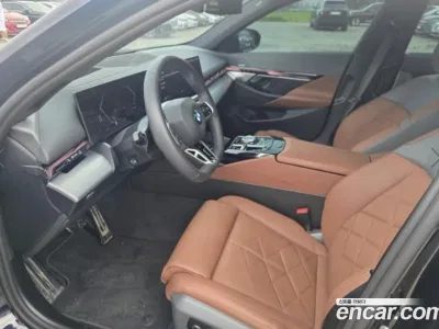 2026 BMW 5-Series 530i xDrive M Sport, фото 4, лот 10224728
