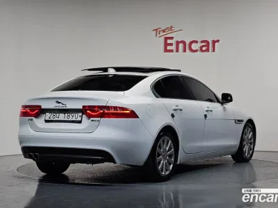 2018 Jaguar XE 20d Prestige, фото 2, лот 10117447