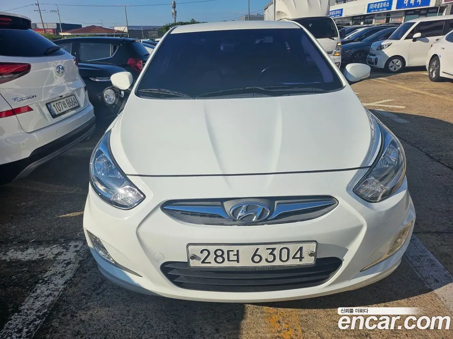 2014 Hyundai Accent 1.6 GDI Modern, фото 1, лот 10616769