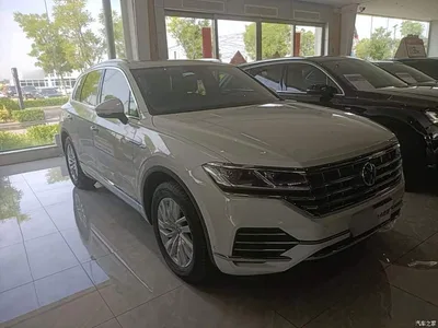 2019 Volkswagen Touareg 2.0TSI Sharp Wing Edition China V, фото 4, лот 10453093