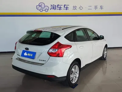 2012 Ford Focus Hatchback 1.6L Automatic Comfort, фото 3, лот 11409240