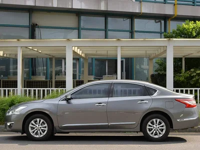 2013 Nissan Teana 2.0L XL Comfort, фото 2, лот 10342820