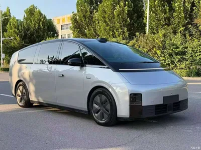 2024 Li Auto MEGA Ultra, фото 3, лот 10446408