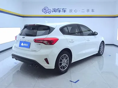 2020 Ford Focus Hatchback EcoBoost 180 Auto Trend Edition, фото 3, лот 10899642