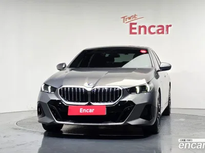 2025 BMW 5-Series 530e xDrive M Sport, фото 2, лот 10073261