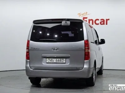 2013 Hyundai Starex 12-Seater Wagon, фото 4, лот 10682601