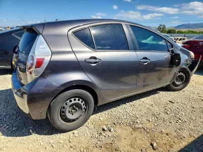 2014 TOYOTA PRIUS C ONE, фото 3, лот 10556891