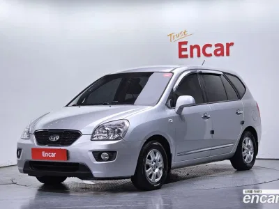 2013 Kia Carens LPI 2.0 GX, фото 1, лот 10399191