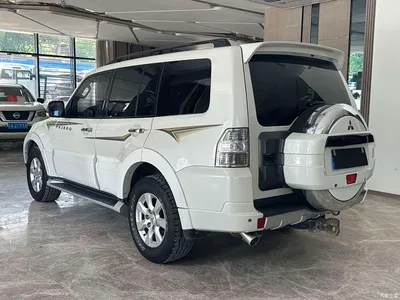 2012 Mitsubishi Pajero (Import) 3.0L Elite Plus Edition, фото 4, лот 10339733
