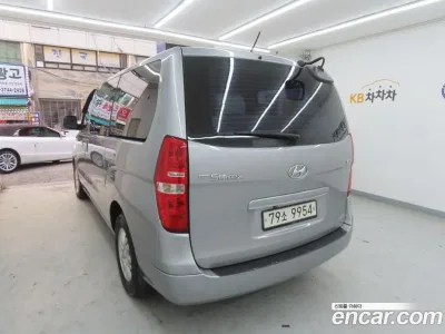 2017 Hyundai Starex 12-Seater Wagon, фото 4, лот 10190740