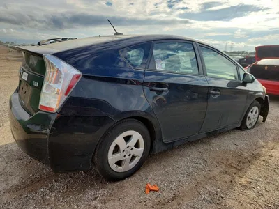 2011 TOYOTA PRIUS TWO, фото 3, лот 10499490