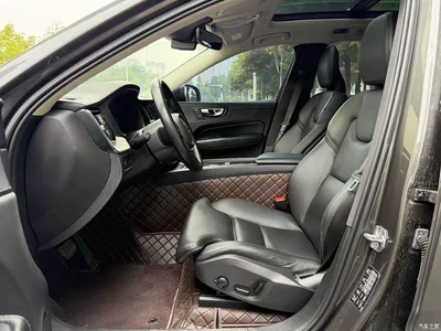 2020 Volvo XC60 T5 AWD Inscription Luxury Edition, фото 4, лот 11552027