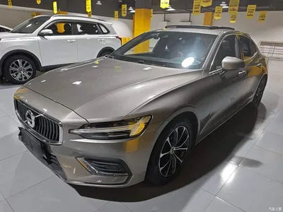 2020 Volvo S60 T4 Momentum Luxury Edition, фото 2, лот 10366210