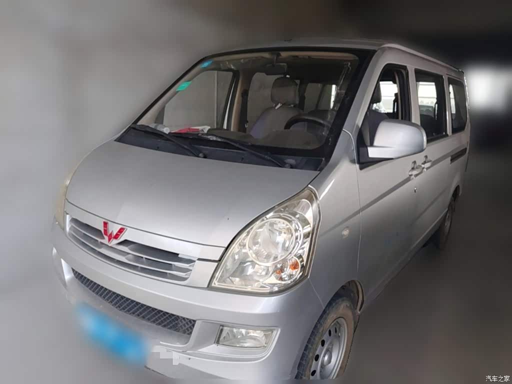 2014 Wuling Motors Wuling Rongguang 1.2L S Base Model, фото 1, лот 11216336