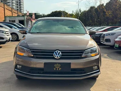 2015 Volkswagen Sagitar 230TSI Automatic Comfort, фото 2, лот 10445620